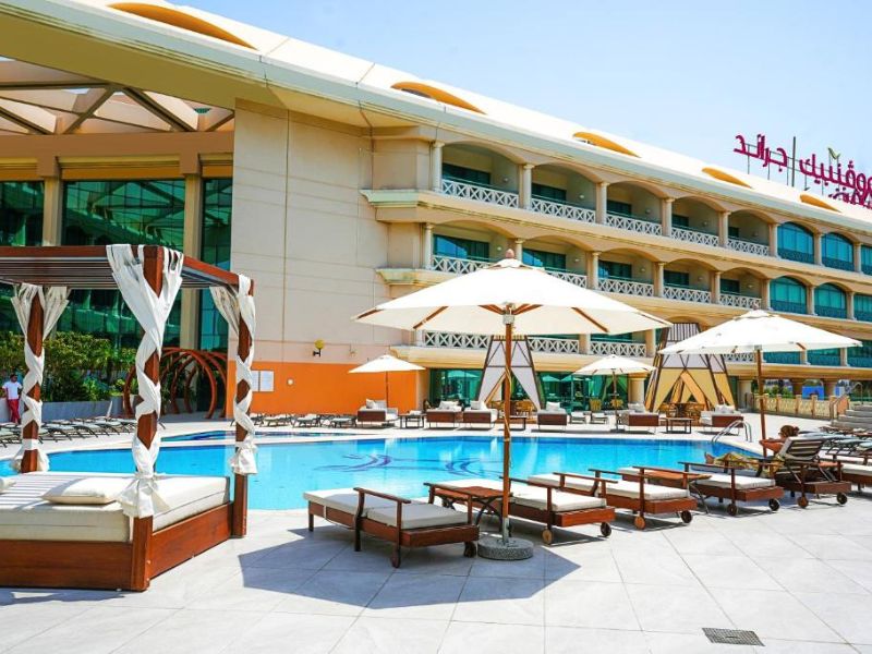 Mövenpick Grand Al Bustan