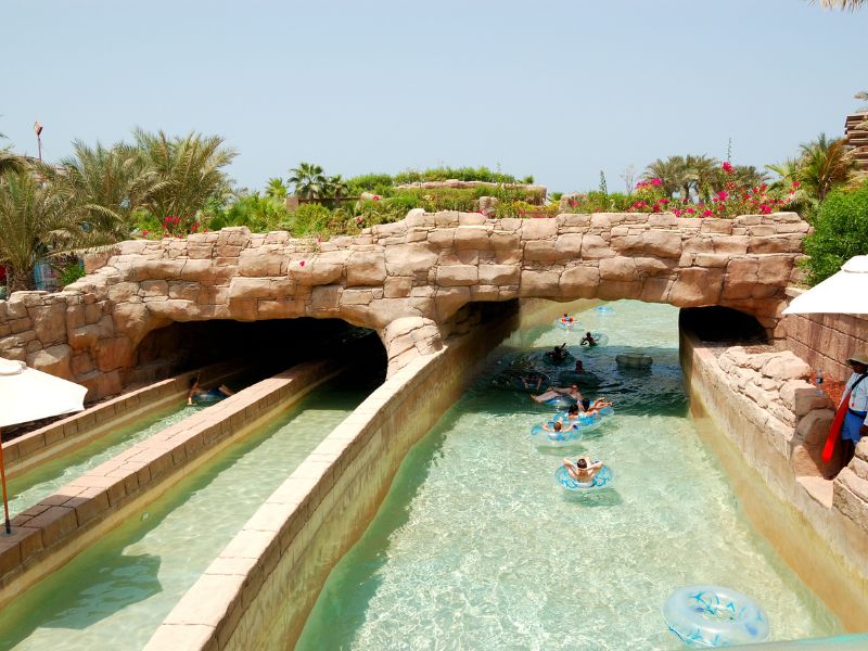 Der Aquaventure Wasserpark in Dubai ist ein Paradies für Wasserratten
